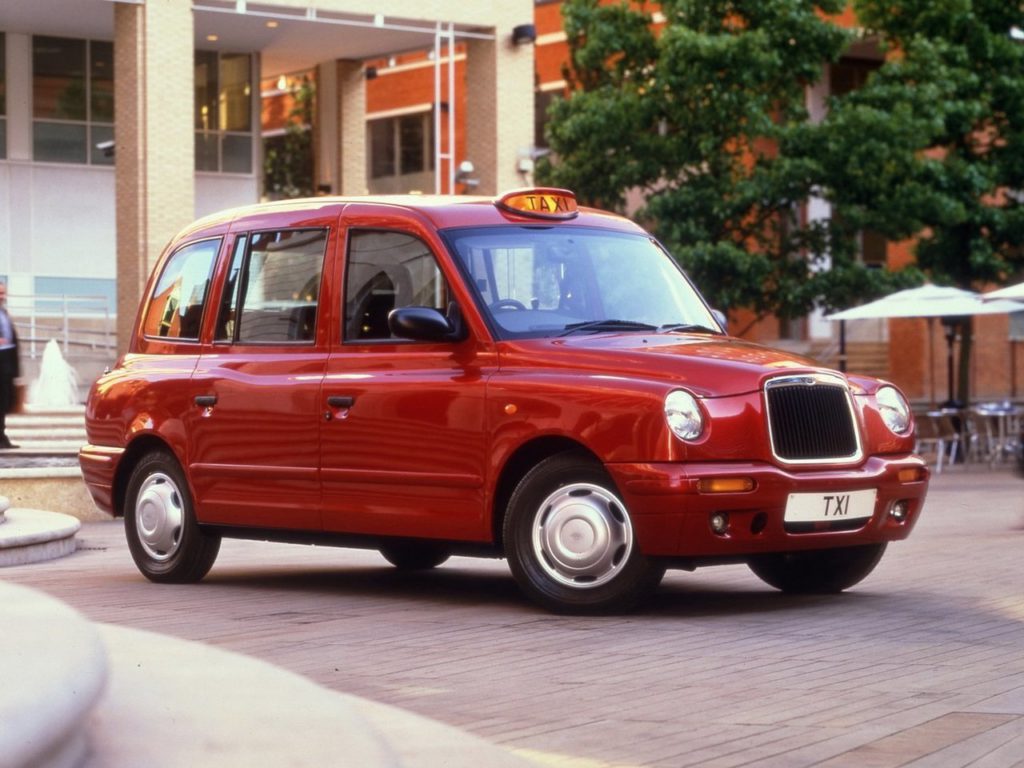 Английское такси производства компании LTI (London Taxis International), а по-простому- кэб