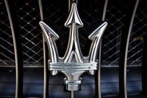 Эмблема Maserati - знаменитый трезубец. Какие типы АКПП установлены в моделях автомобилей Maserati.